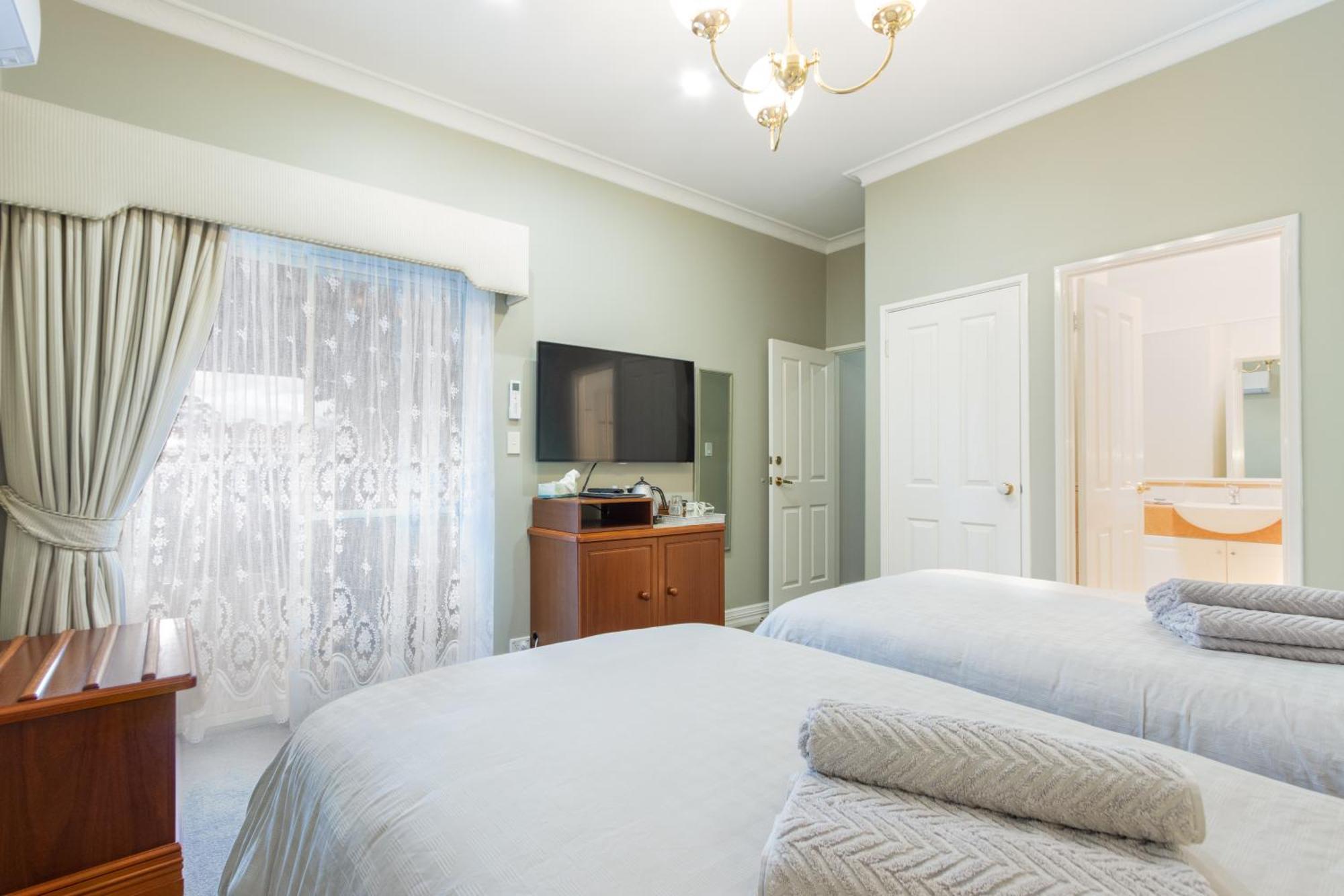 Durham Lodge Bed & Breakfast Перт Экстерьер фото