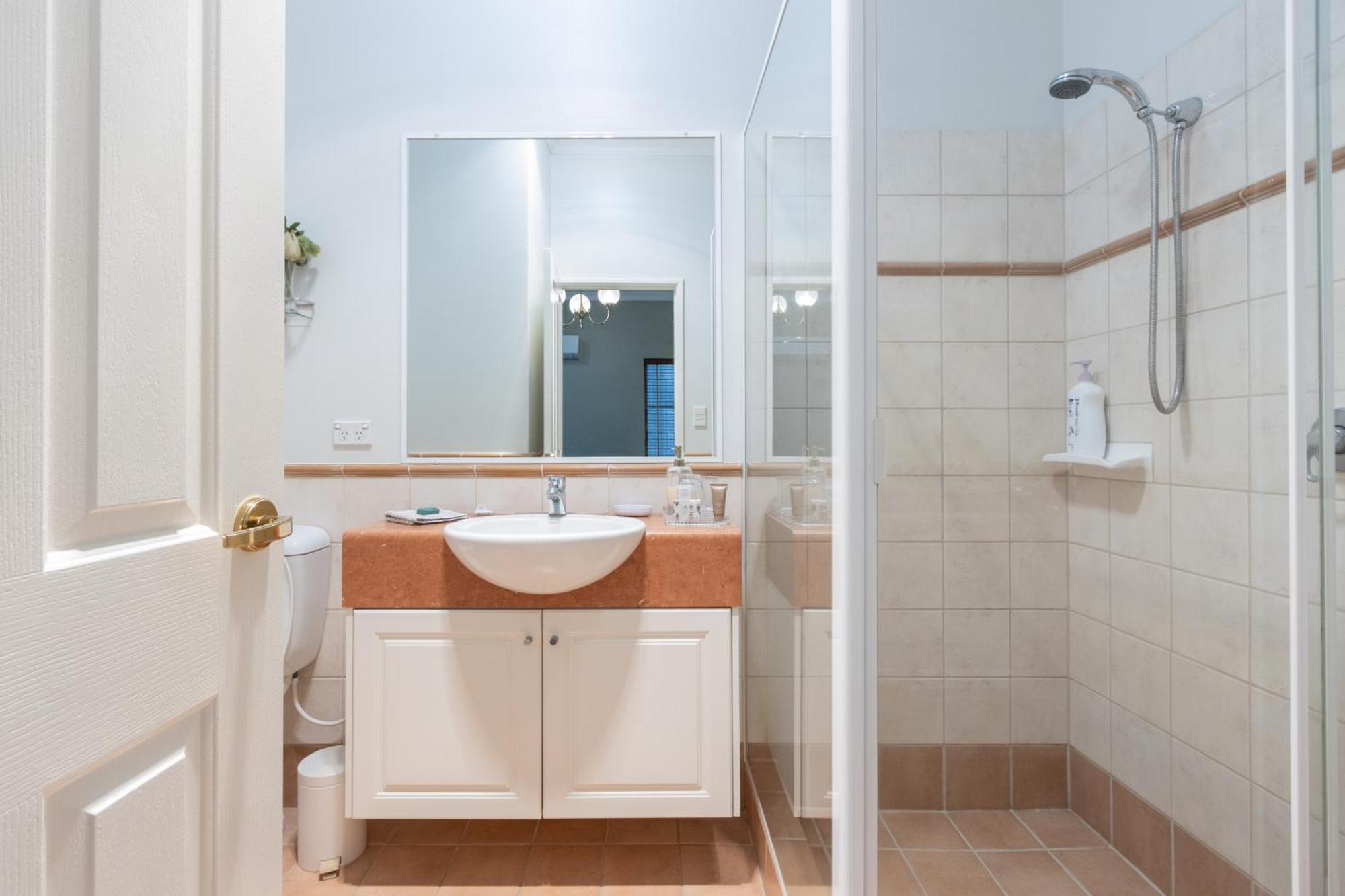 Durham Lodge Bed & Breakfast Перт Экстерьер фото