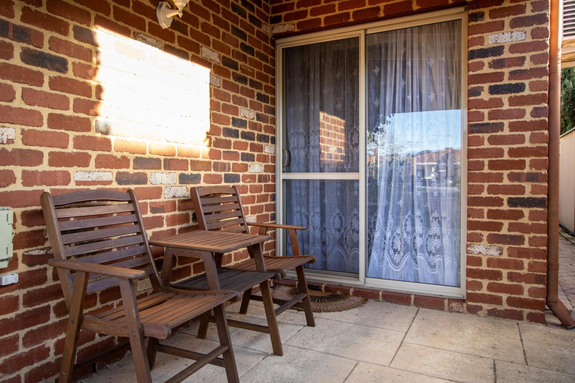 Durham Lodge Bed & Breakfast Перт Экстерьер фото