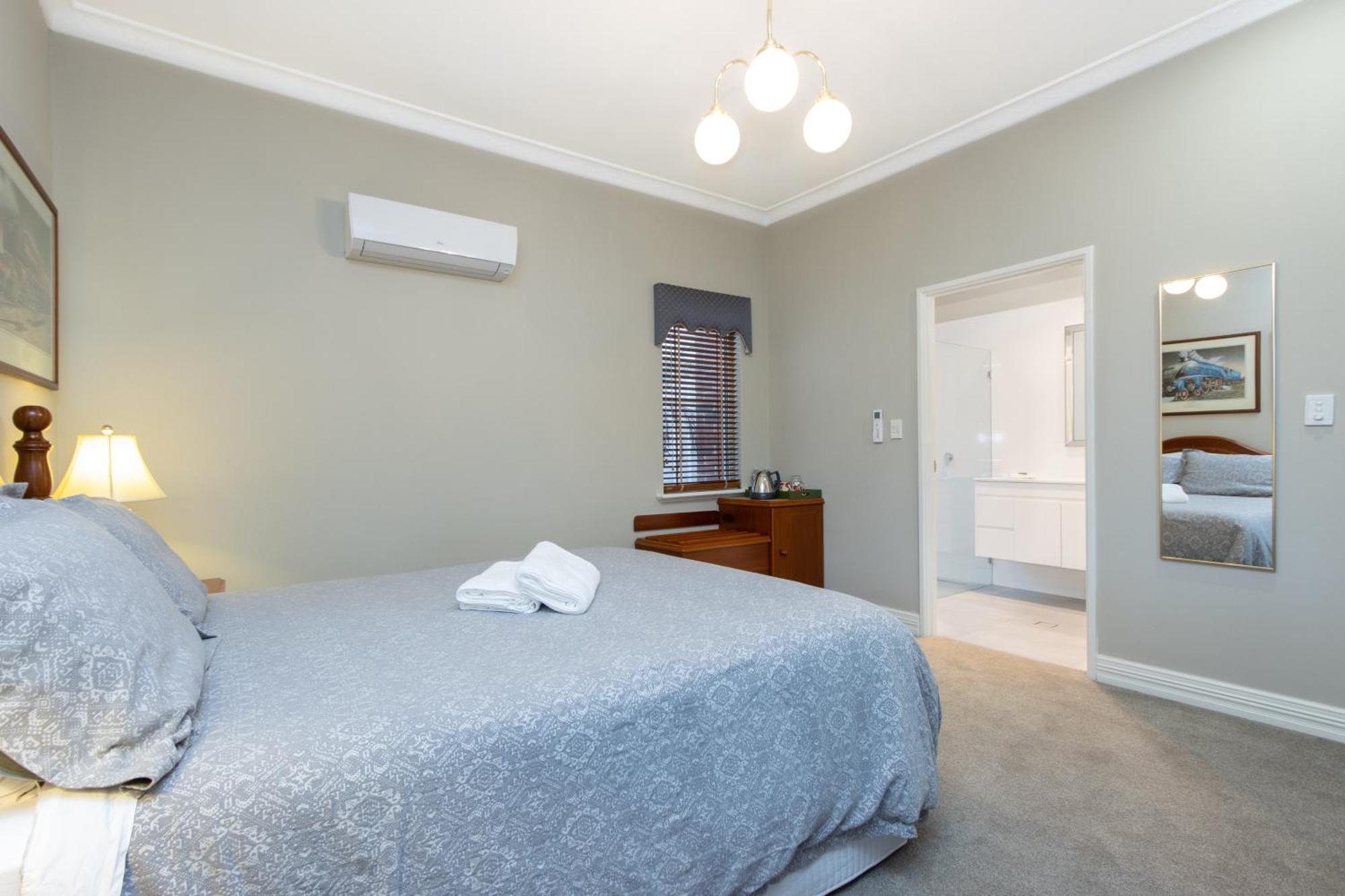 Durham Lodge Bed & Breakfast Перт Экстерьер фото